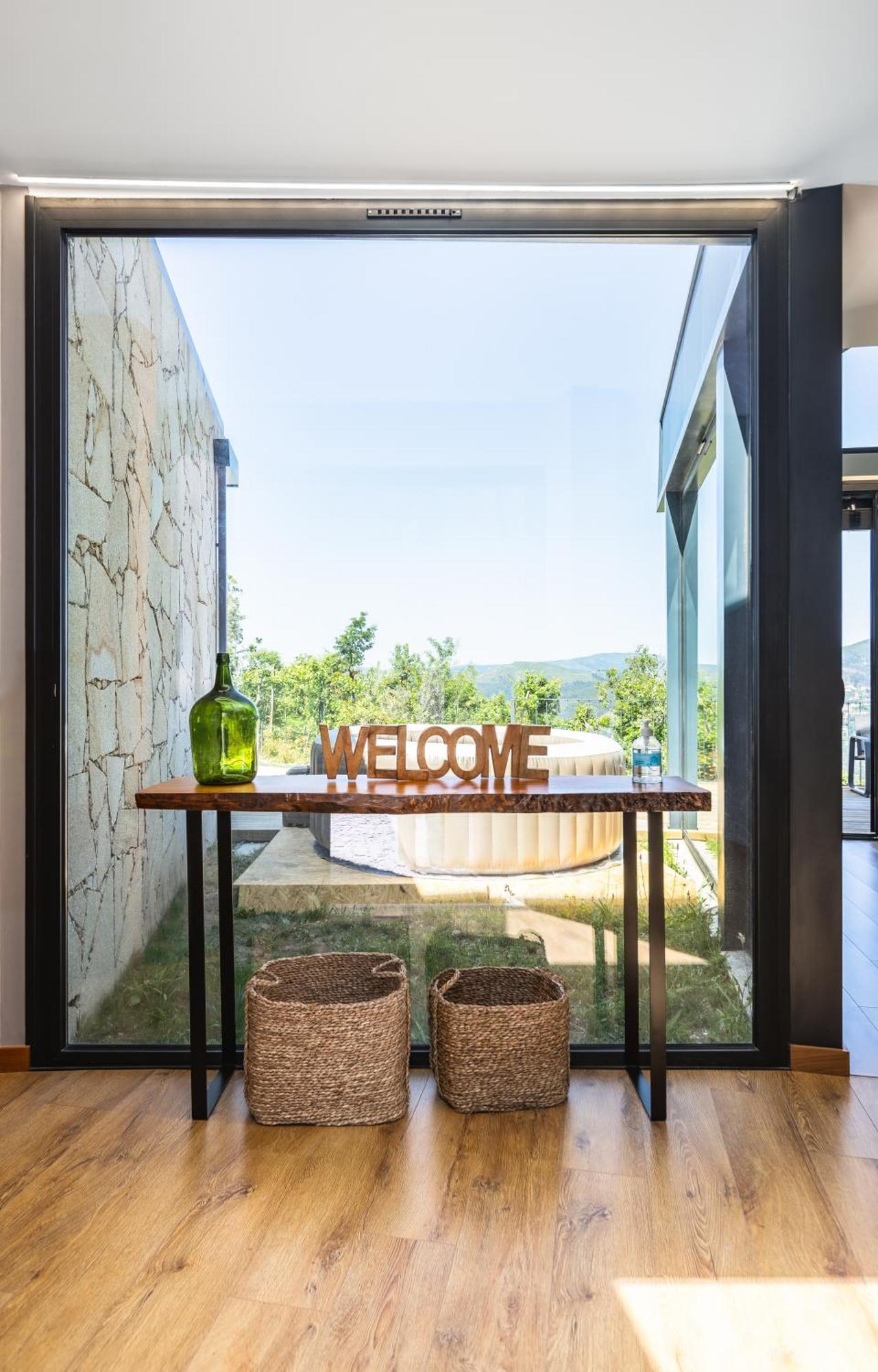 Casas De Bouro 2 Casa Dos Jarros Villa แตร์ฮัส เจ บอว์โร ภายนอก รูปภาพ