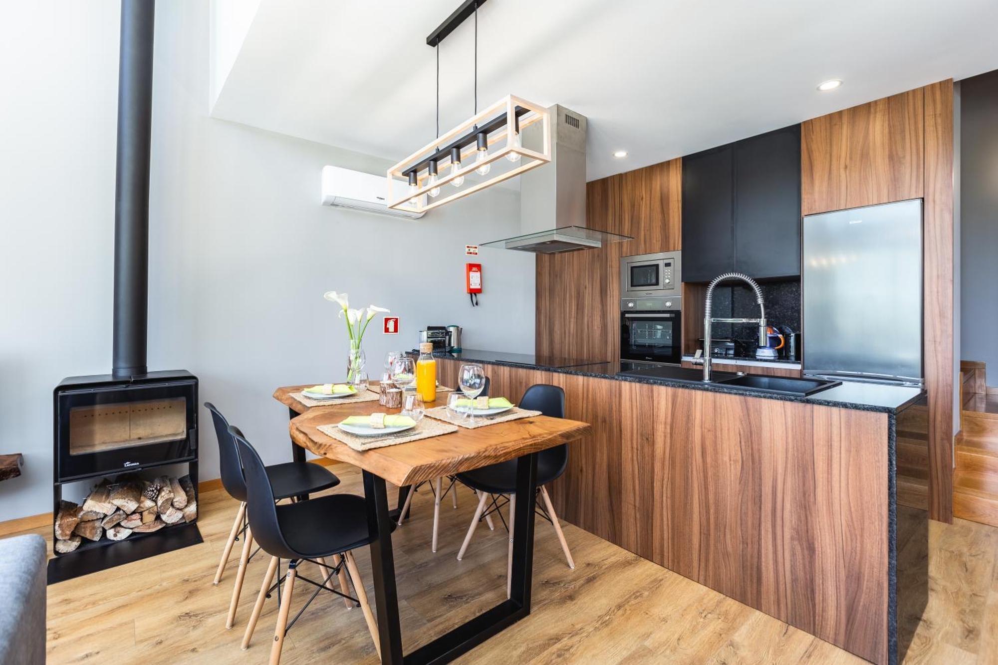 Casas De Bouro 2 Casa Dos Jarros Villa แตร์ฮัส เจ บอว์โร ภายนอก รูปภาพ